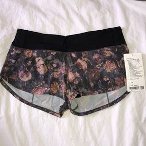 Lululemon Speed Up Short 2.5”
